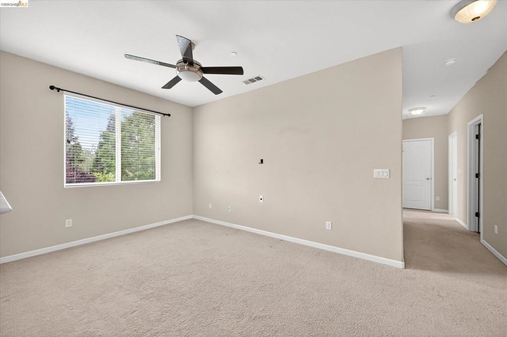 Image 18 of property listing at 24 Mandrake Court, Oakley, CA 94561