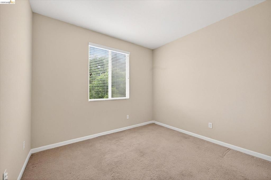 Image 23 of property listing at 24 Mandrake Court, Oakley, CA 94561