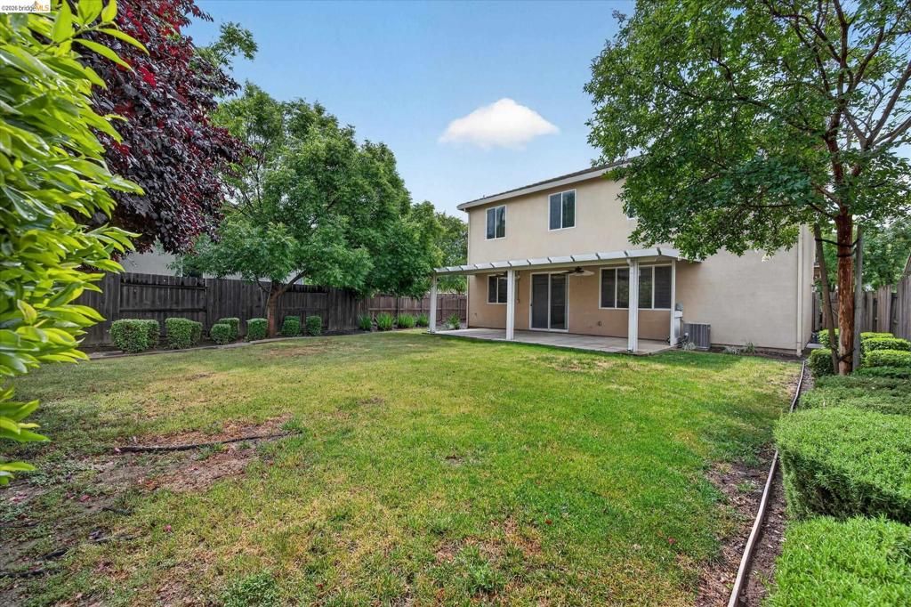 Image 35 of property listing at 24 Mandrake Court, Oakley, CA 94561