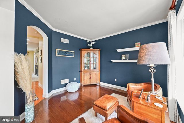2146 BERNAYS DR, York, PA 17404