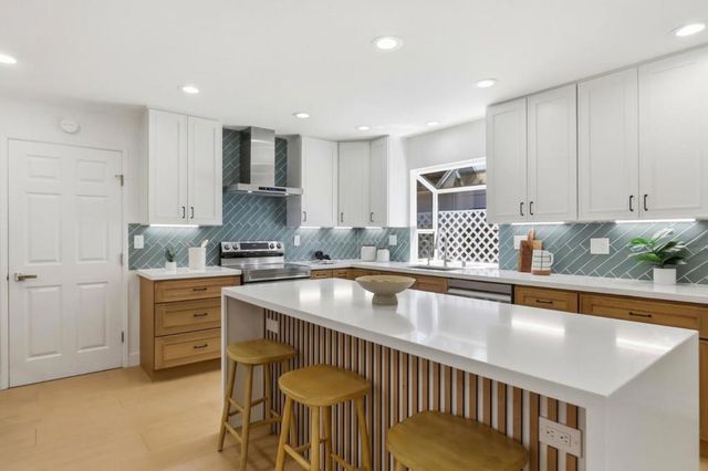 1818 Frobisher Way, San Jose, CA 95124