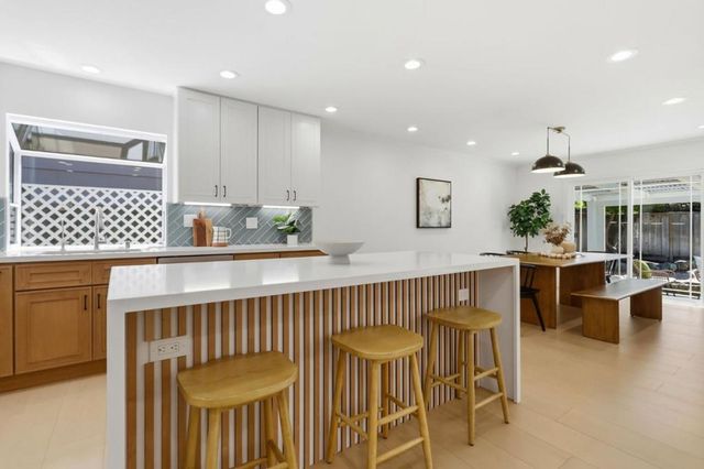 1818 Frobisher Way, San Jose, CA 95124