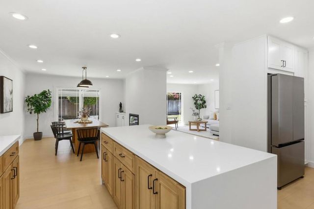 1818 Frobisher Way, San Jose, CA 95124