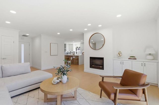 1818 Frobisher Way, San Jose, CA 95124