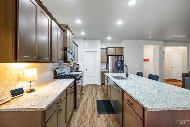 11923 W Hiawatha Drive, Boise, ID 83709