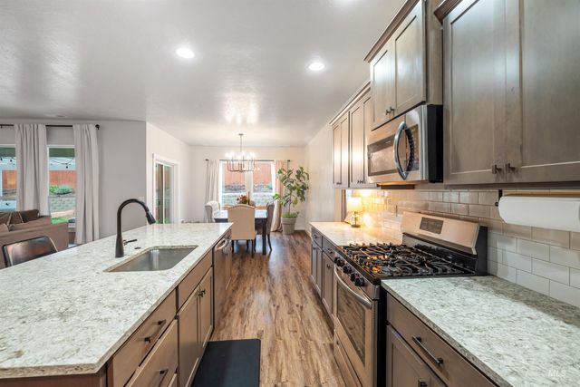 11923 W Hiawatha Drive, Boise, ID 83709