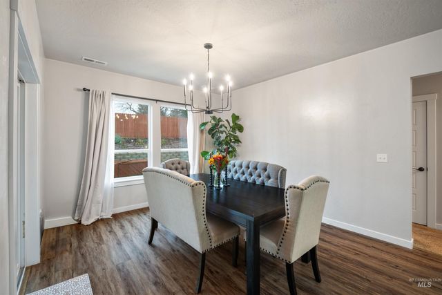 11923 W Hiawatha Drive, Boise, ID 83709