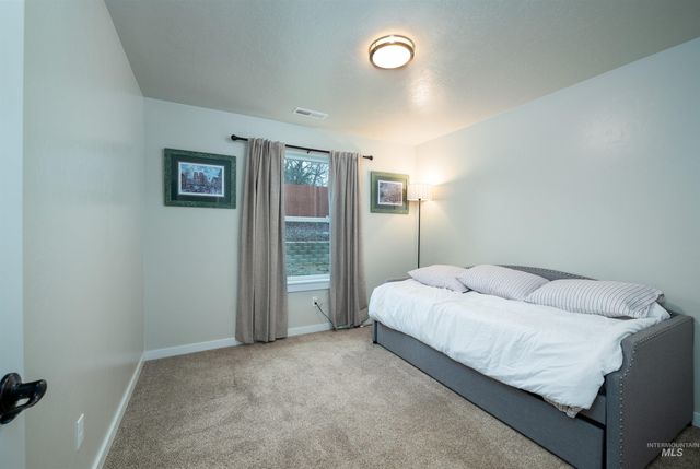 11923 W Hiawatha Drive, Boise, ID 83709