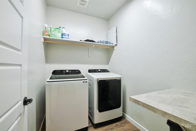 11923 W Hiawatha Drive, Boise, ID 83709