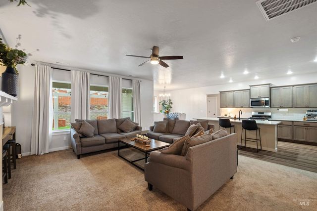 11923 W Hiawatha Drive, Boise, ID 83709