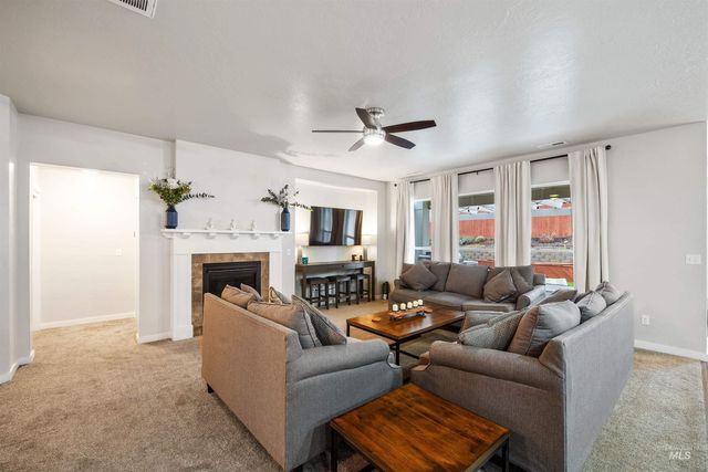 11923 W Hiawatha Drive, Boise, ID 83709