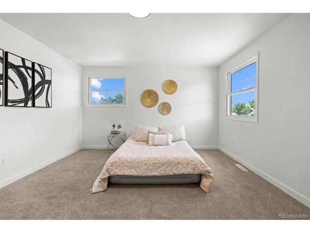17407 E Belleview Pl, Centennial, CO 80015