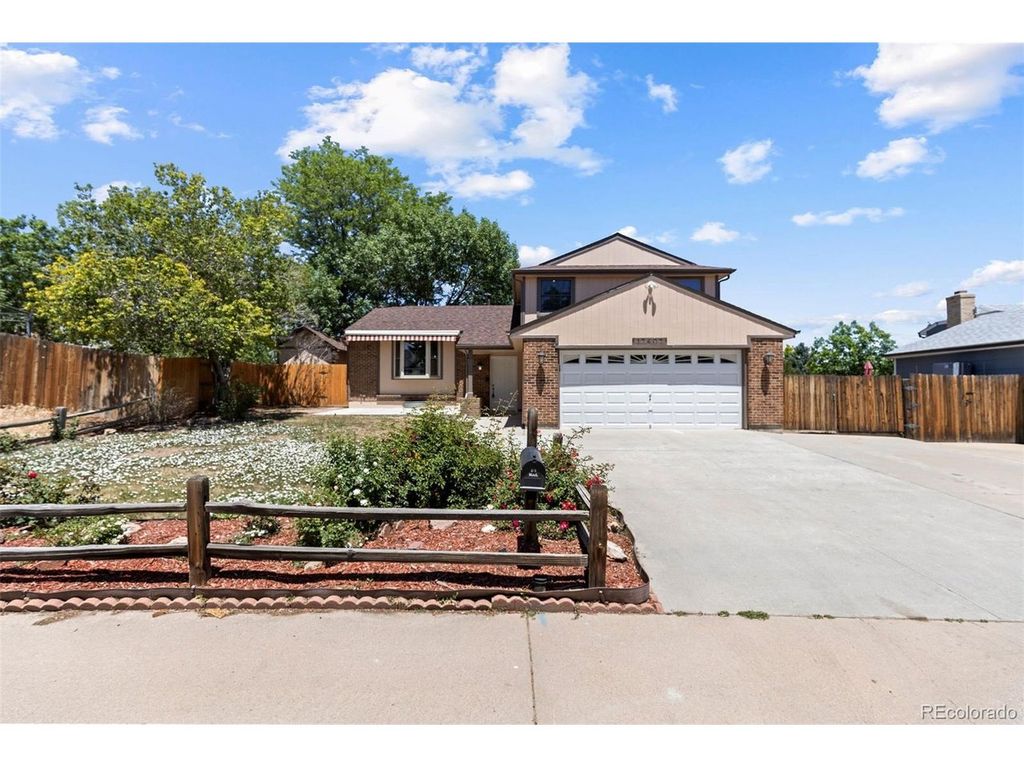 17407 E Belleview Pl, Centennial, CO 80015