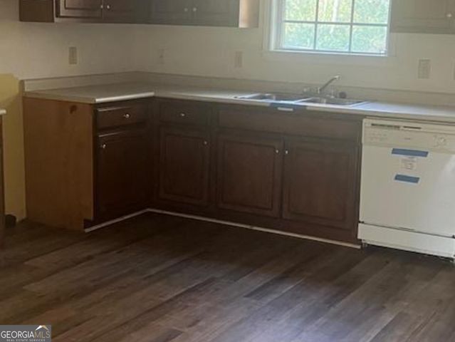 562 Maurice Drive, Swainsboro, GA 30401