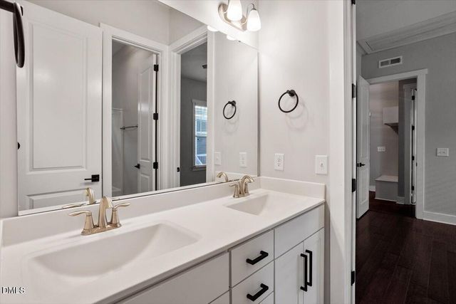 6605 Truxton Lane, Raleigh, NC 27616