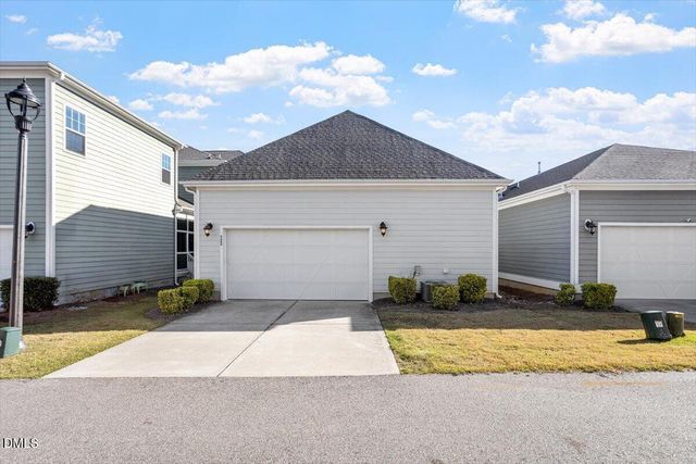 6605 Truxton Lane, Raleigh, NC 27616