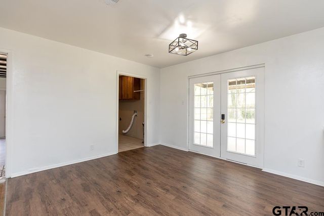 2908 Golden Rd, Tyler, TX 75701