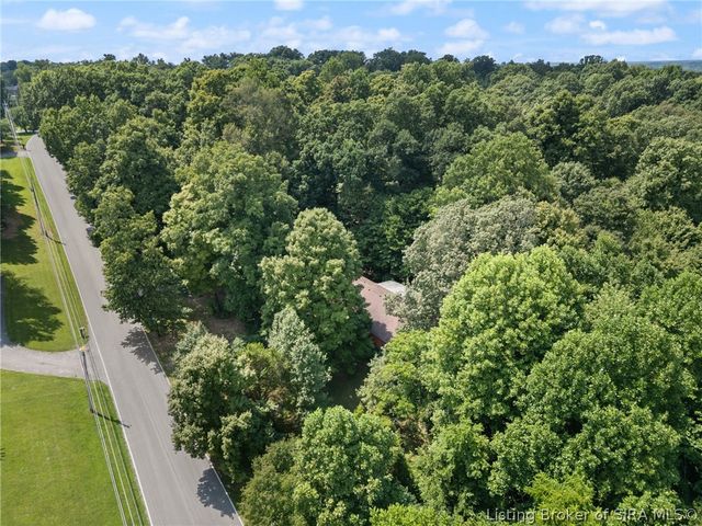 6812 Corydon Ridge Road, Georgetown, IN 47122