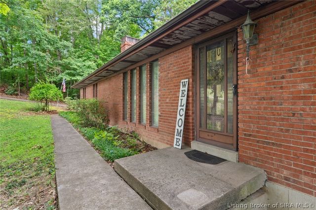 6812 Corydon Ridge Road, Georgetown, IN 47122