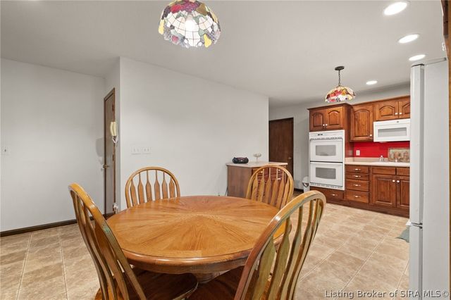 6812 Corydon Ridge Road, Georgetown, IN 47122