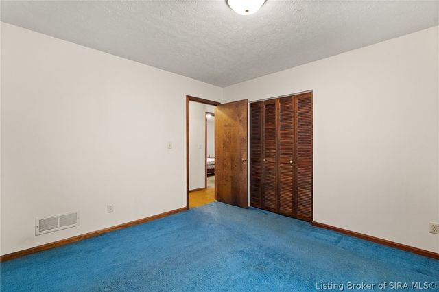 6812 Corydon Ridge Road, Georgetown, IN 47122
