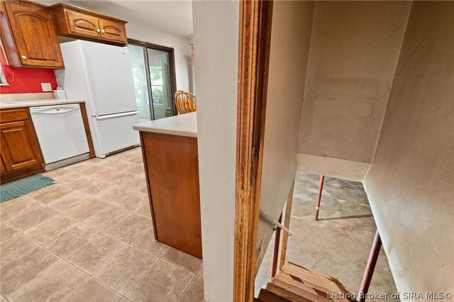 6812 Corydon Ridge Road, Georgetown, IN 47122