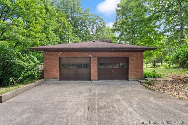6812 Corydon Ridge Road, Georgetown, IN 47122