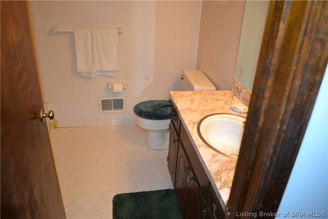 6812 Corydon Ridge Road, Georgetown, IN 47122