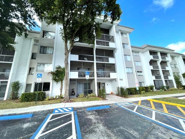 711 N PINE ISLAND Road 305, Plantation, FL 33324