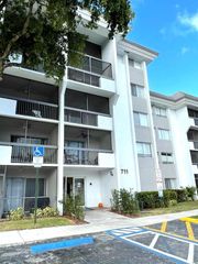 711 N PINE ISLAND Road 305, Plantation, FL 33324