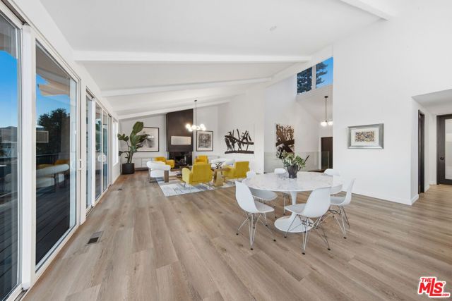 5690 Hill Oak Drive, Los Angeles, CA 90068