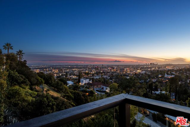 5690 Hill Oak Drive, Los Angeles, CA 90068