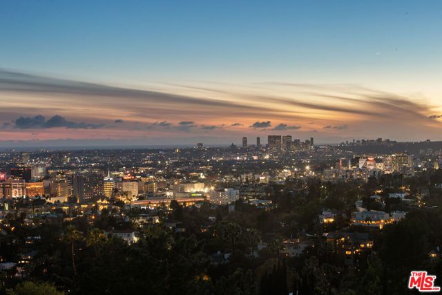 5690 Hill Oak Drive, Los Angeles, CA 90068