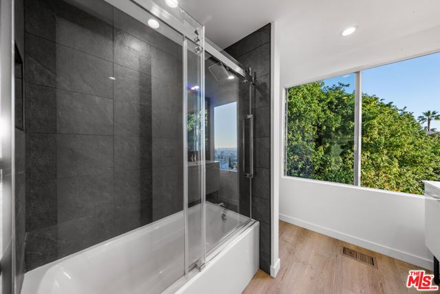 5690 Hill Oak Drive, Los Angeles, CA 90068