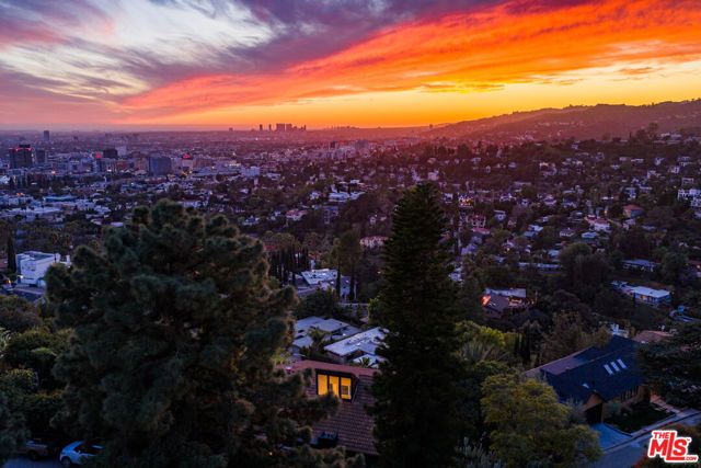 5690 Hill Oak Drive, Los Angeles, CA 90068