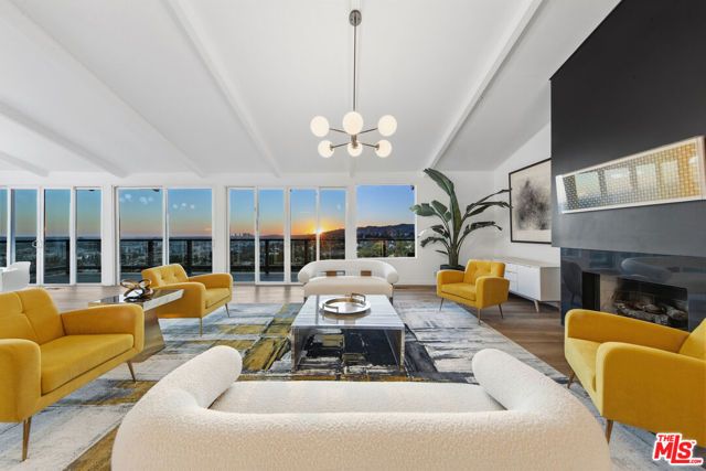 5690 Hill Oak Drive, Los Angeles, CA 90068