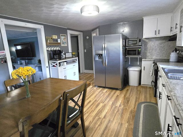 15 Grant Avenue, Plainville, CT 06062