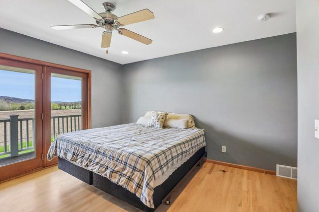 W11590 County Road J, Lodi, WI 53555