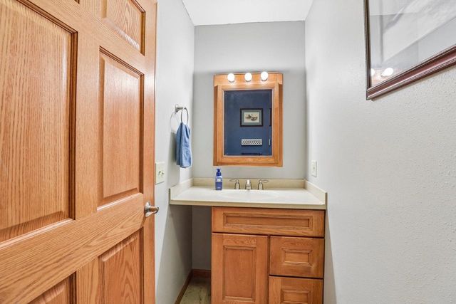 W11590 County Road J, Lodi, WI 53555