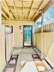 2225 Golf Road 214, Huntsville, AL 35802