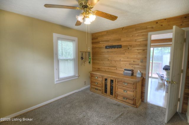 5404 Maryman Rd, Louisville, KY 40258