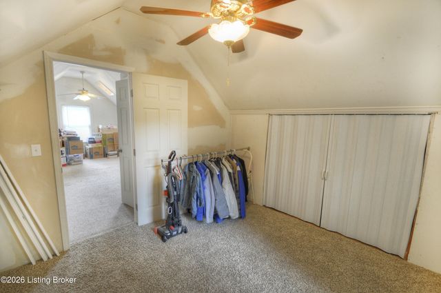 5404 Maryman Rd, Louisville, KY 40258