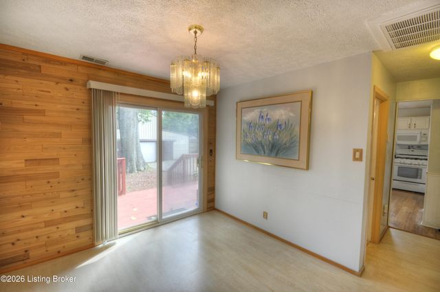 5404 Maryman Rd, Louisville, KY 40258