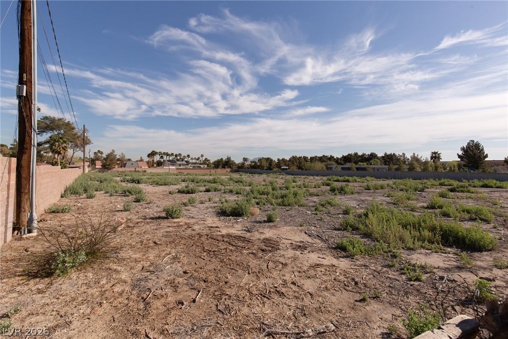 3842 East Patrick Lane, Las Vegas, NV 89120