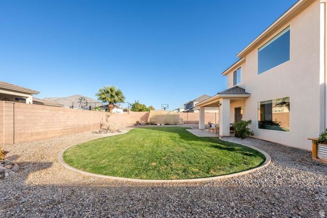 2839 E HORSEMAN DR, St. George, UT 84790
