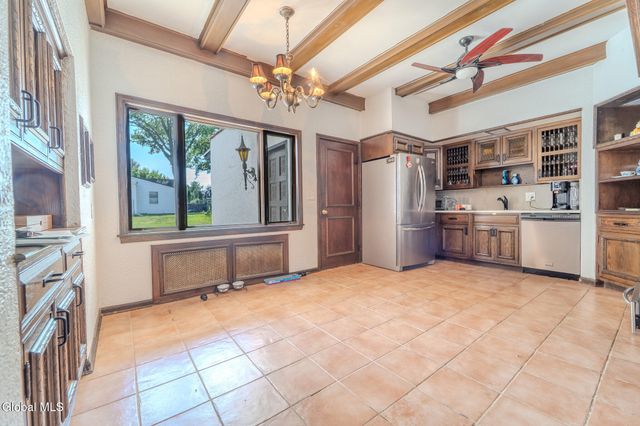 716 Western Avenue, Albany, NY 12203