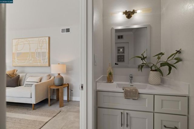 1020 1020 Sanders Dr, Moraga, CA 94556