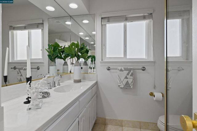 1020 1020 Sanders Dr, Moraga, CA 94556