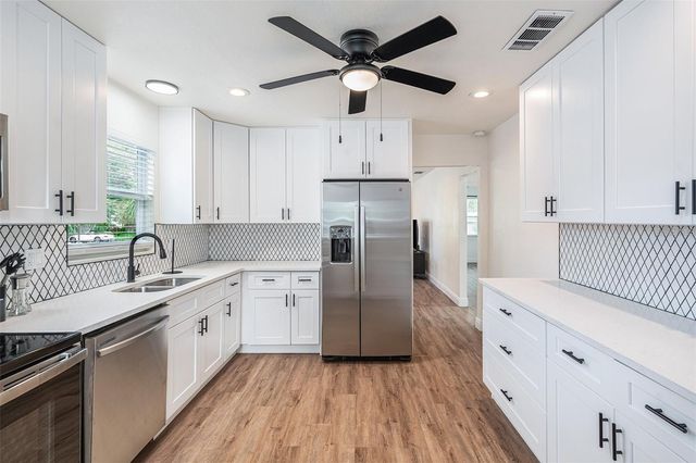 1411 S MADISON AVENUE, Clearwater, FL 33756