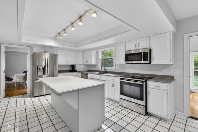3001 Secretariat Road, Ottawa Hills, OH 43615